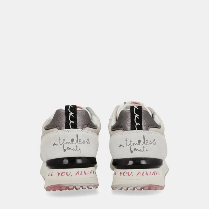Λευκά Sneakers από την Anekke Παπούτσια