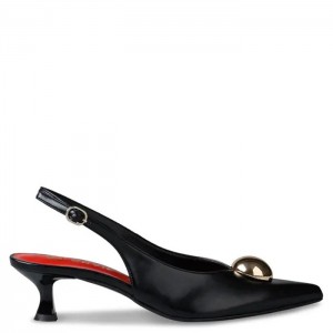 KITTEN HEEL PUMPS