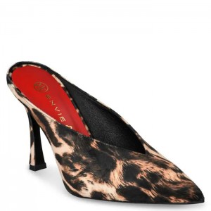 SLINGBACK PUMPS