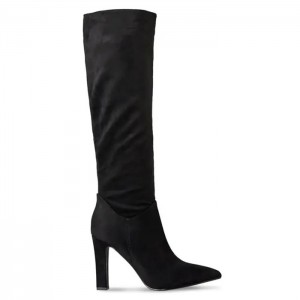 POINTED TOE BOOTS