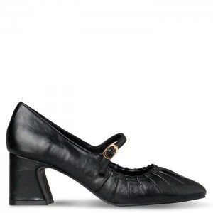 MARY JANE PUMPS